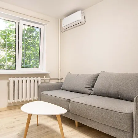 Cozy Flat, Langeron Beach, Shevchenko Park Апартаменти